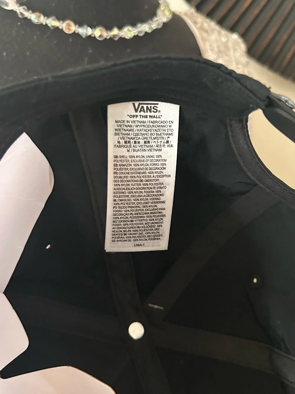 “NEW” Vans Off the Wall Cap